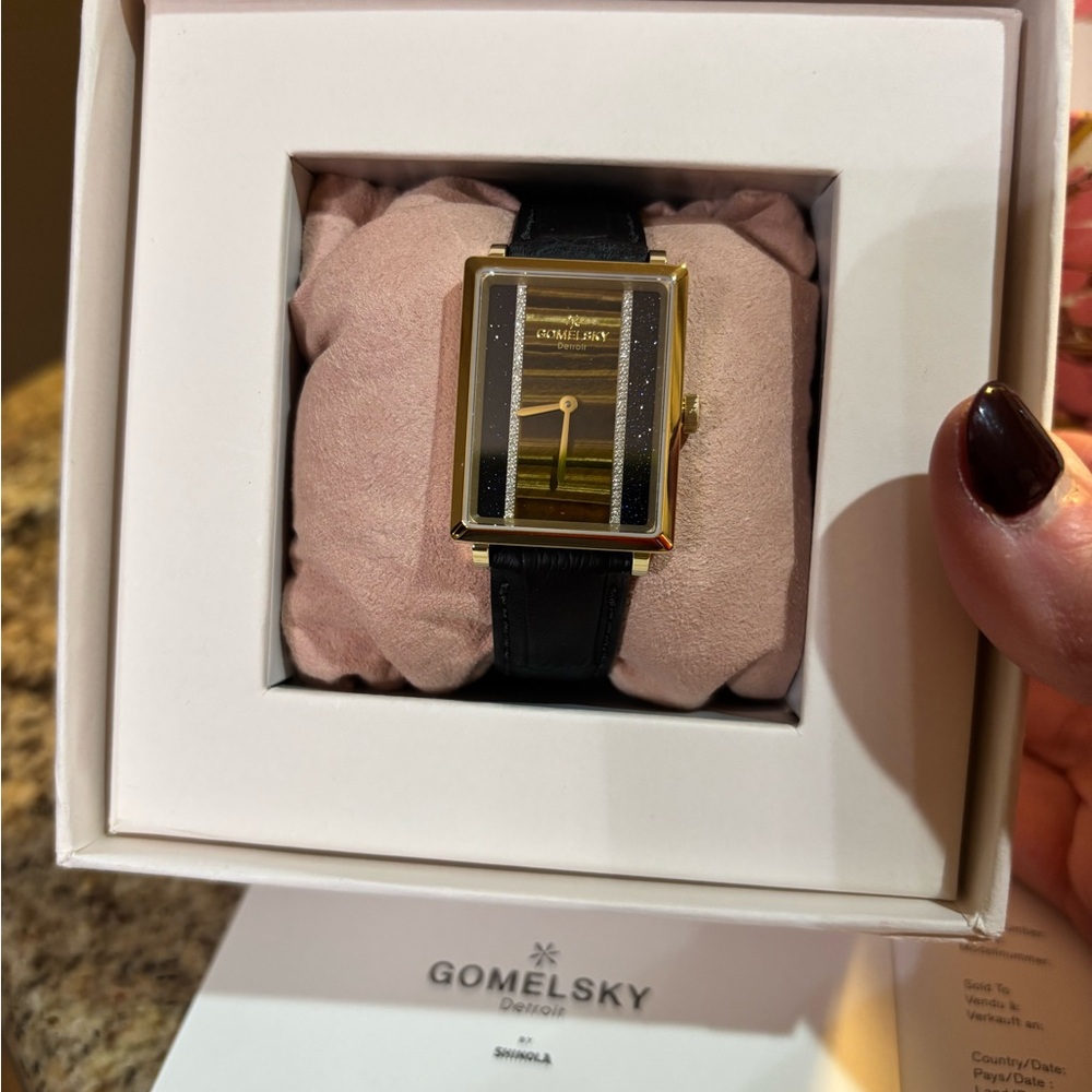 NWT Beautiful Gomelsky Detroit by Shinola ladies watch